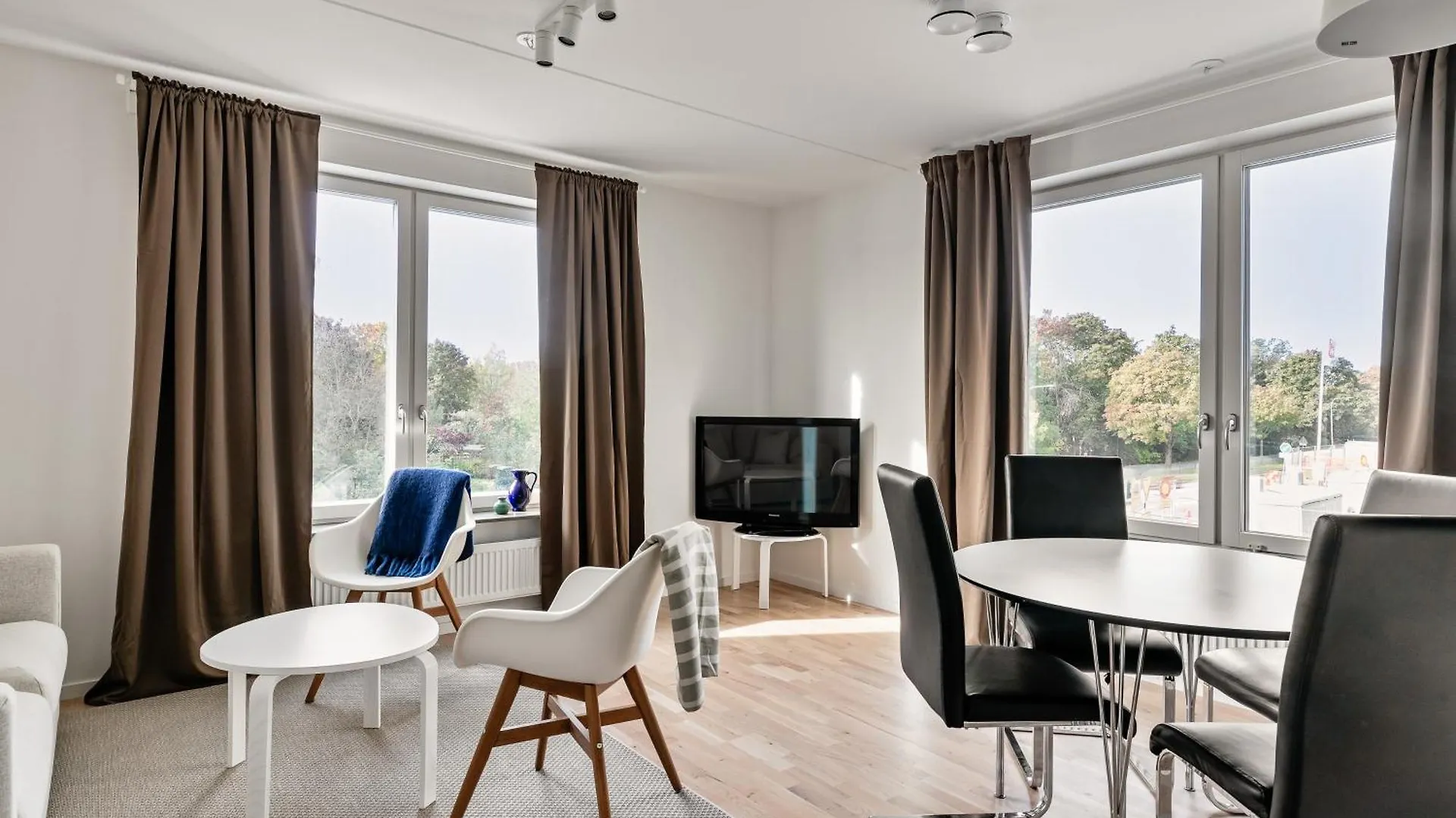Stylish Urban Home In Stockholm 0*,  Schweden